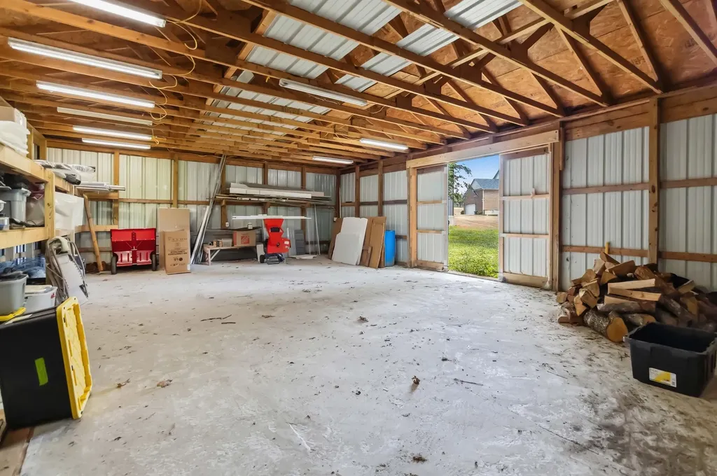 342 Silver Eagle Drive London KY 40744