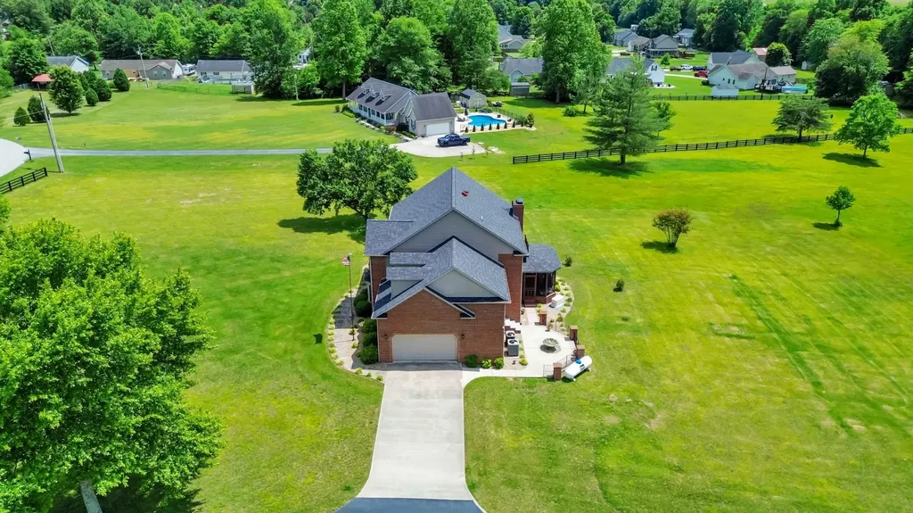 342 Silver Eagle Drive London KY 40744