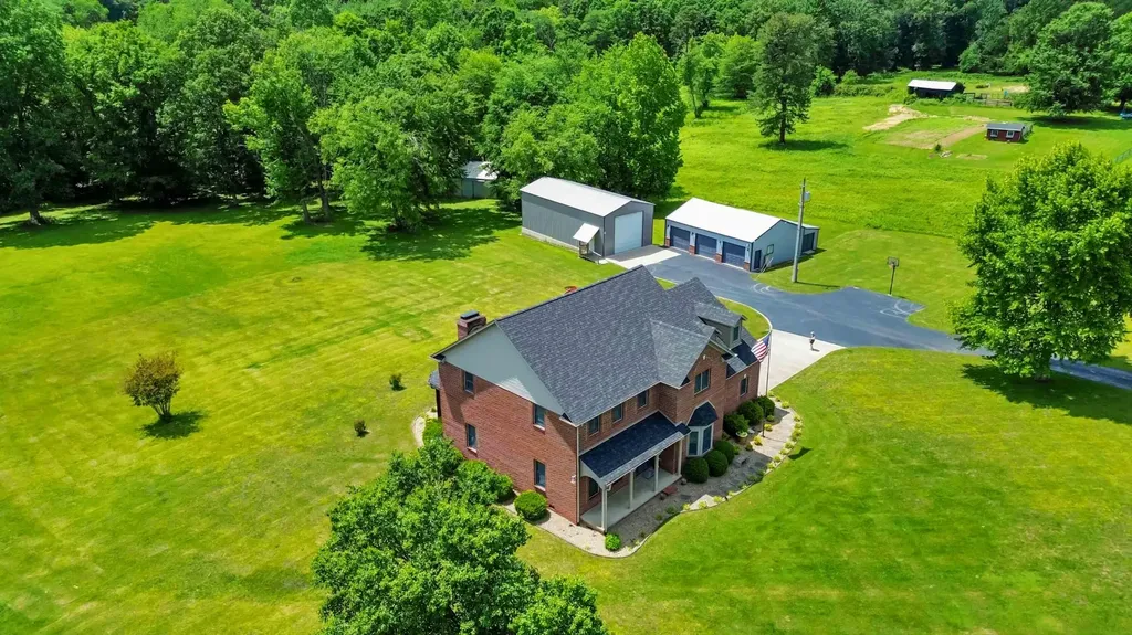 342 Silver Eagle Drive London KY 40744