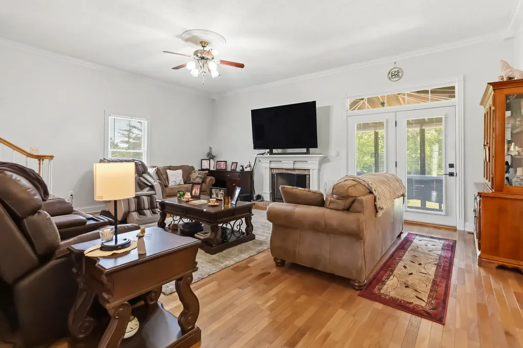 342 Silver Eagle Drive London KY 40744