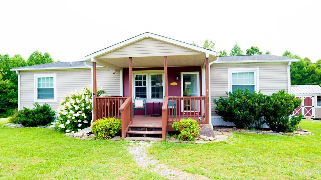 679 Bert Ridge Road Science Hill KY 42553