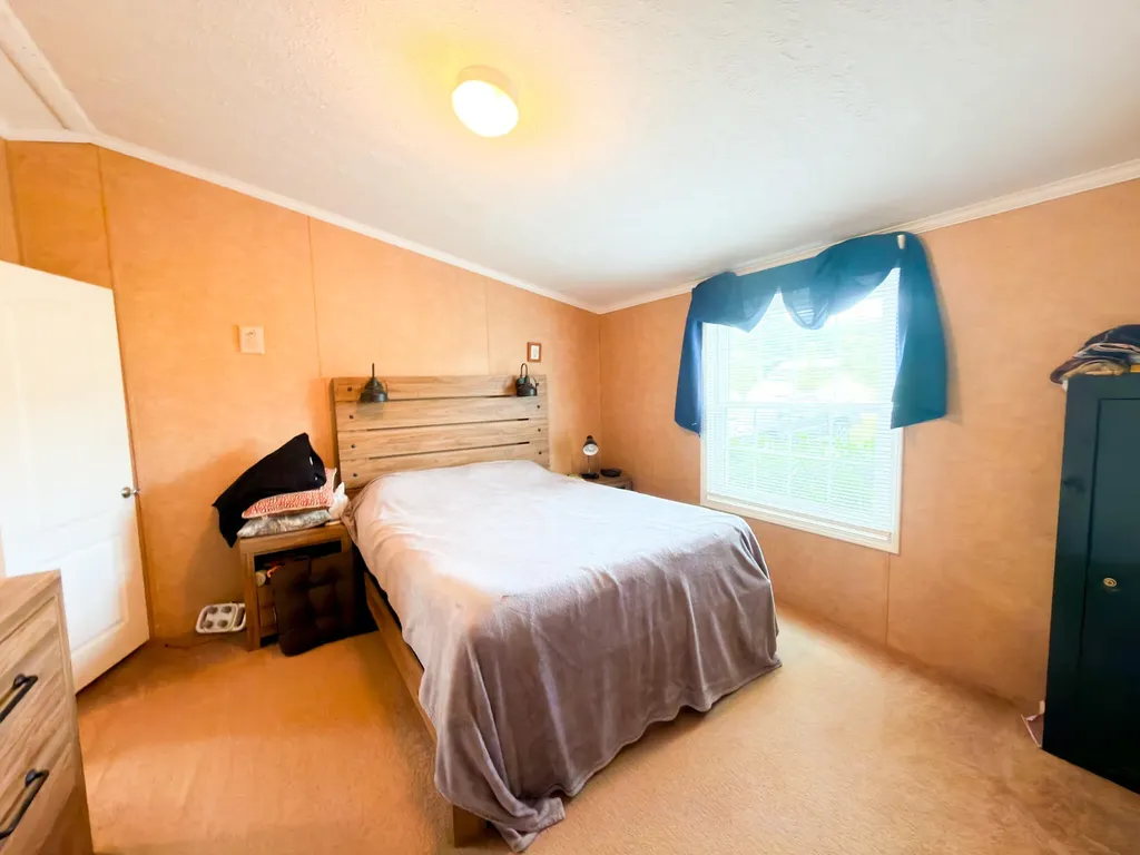 679 Bert Ridge Road Science Hill KY 42553