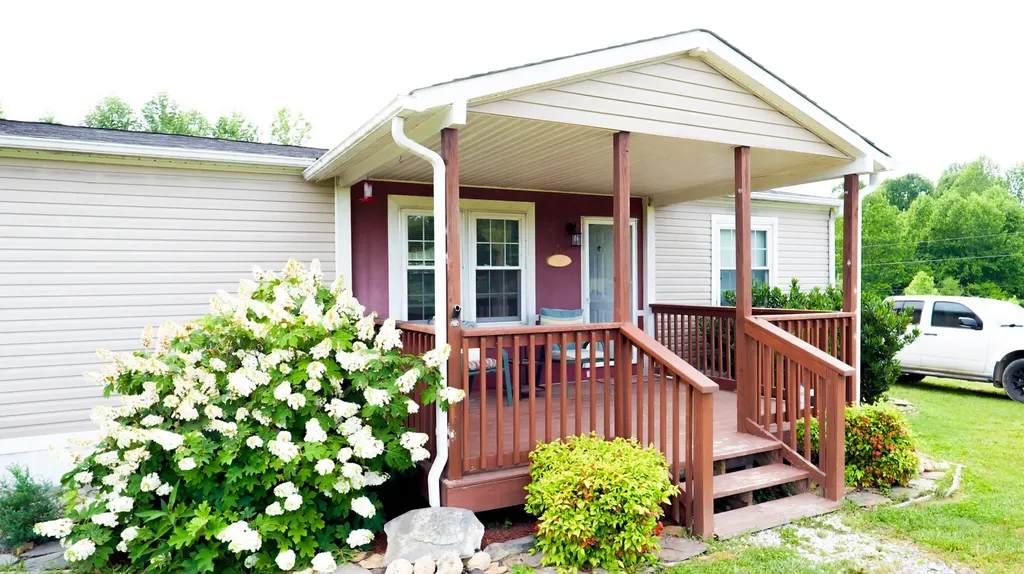 679 Bert Ridge Road Science Hill KY 42553