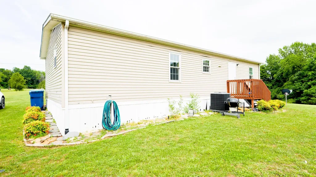 679 Bert Ridge Road Science Hill KY 42553