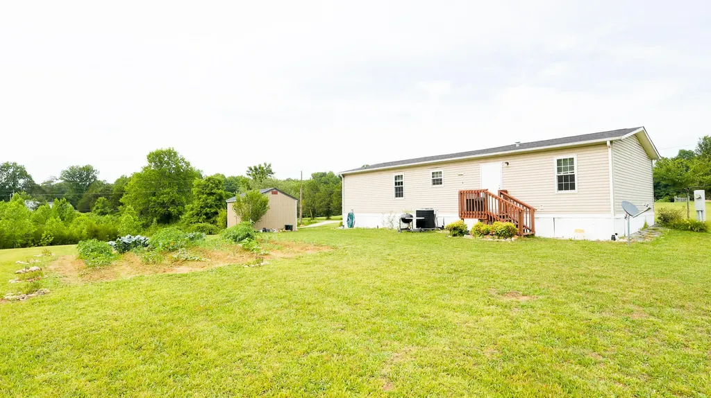 679 Bert Ridge Road Science Hill KY 42553