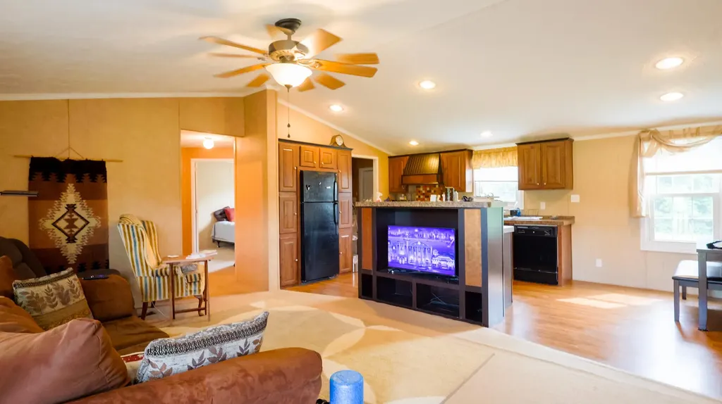 679 Bert Ridge Road Science Hill KY 42553