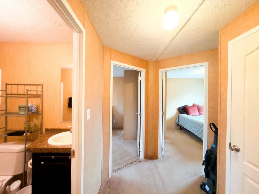 679 Bert Ridge Road Science Hill KY 42553
