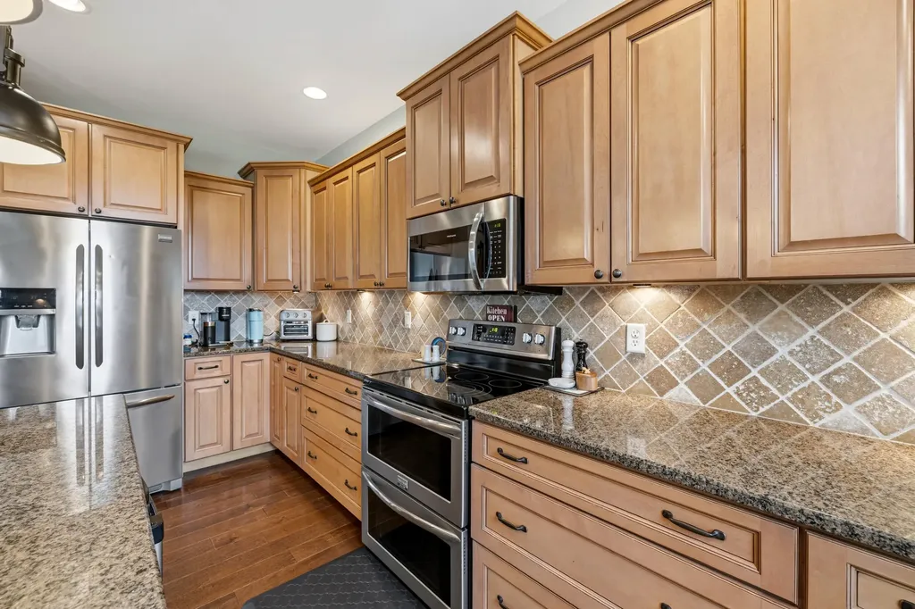 405 Hawthorne Drive Nicholasville KY 40356