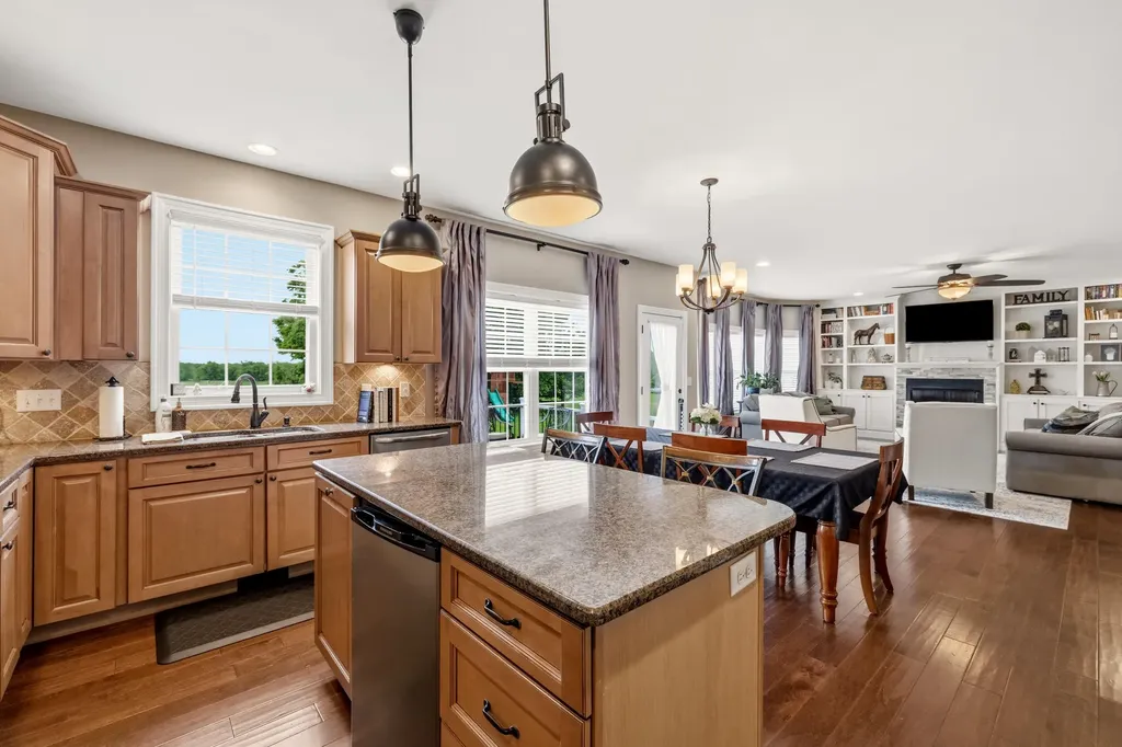 405 Hawthorne Drive Nicholasville KY 40356