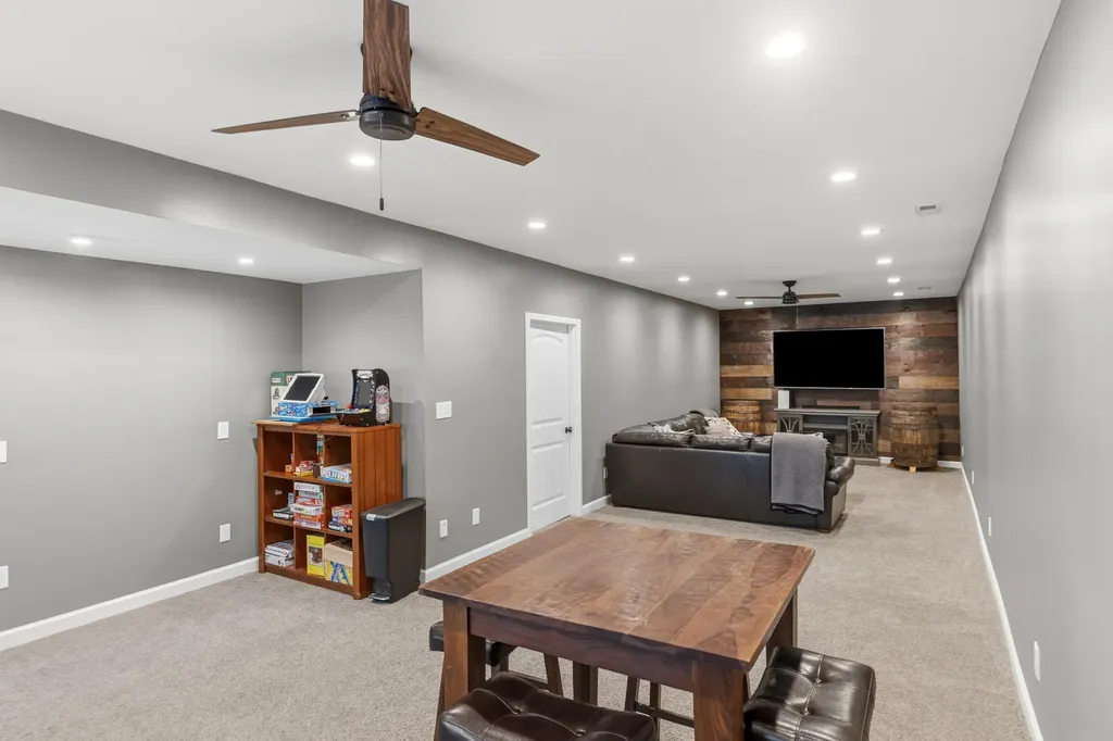 405 Hawthorne Drive Nicholasville KY 40356