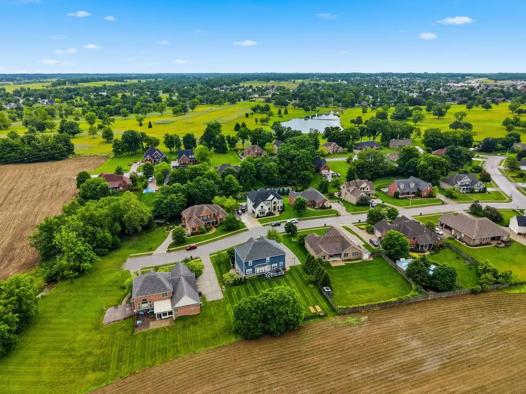 405 Hawthorne Drive Nicholasville KY 40356