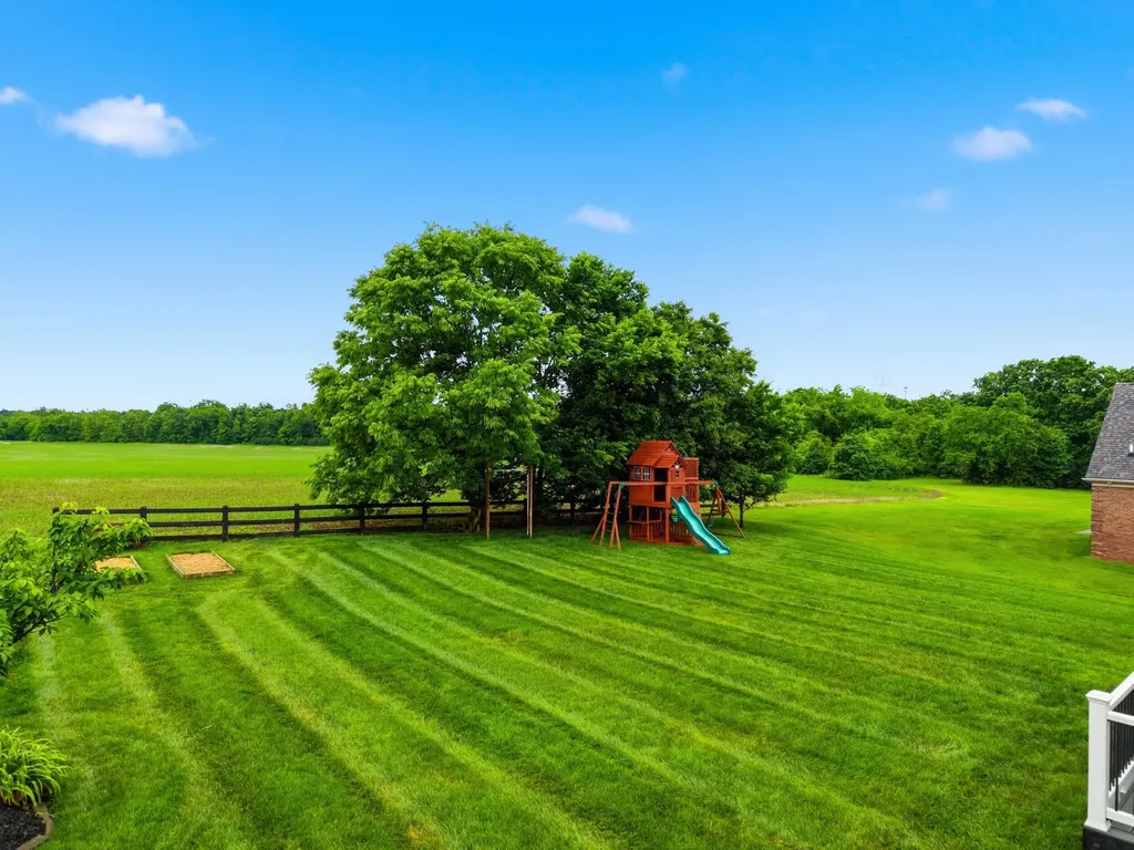 405 Hawthorne Drive Nicholasville KY 40356