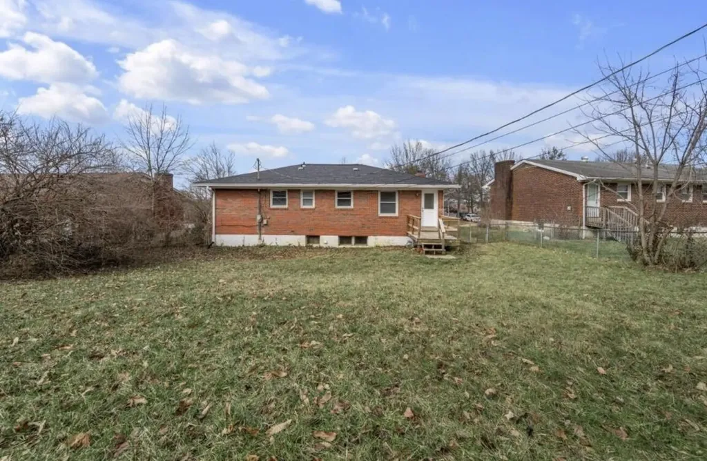 3585 Pimlico Parkway Lexington KY 40517