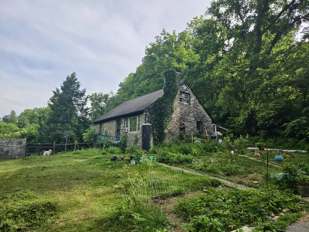 4401 Dry Branch Road Lexington KY 40515