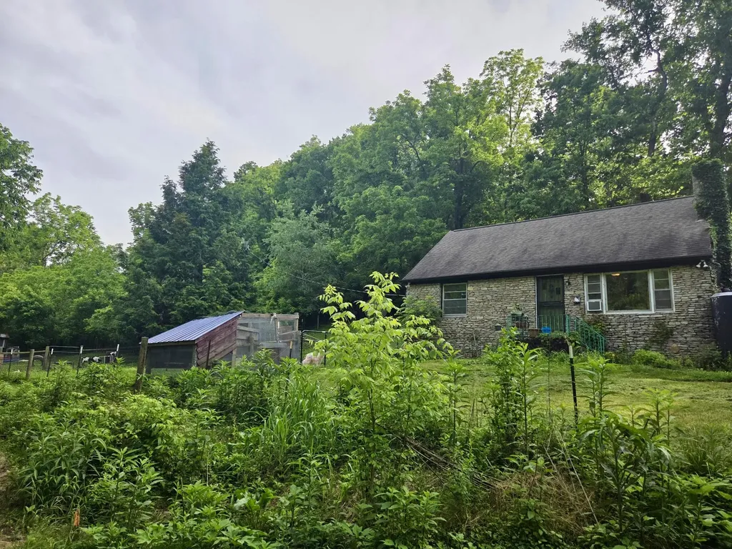 4401 Dry Branch Road Lexington KY 40515