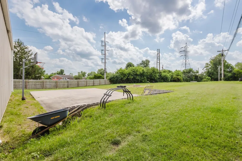 513 Edgewood Drive Nicholasville KY 40356