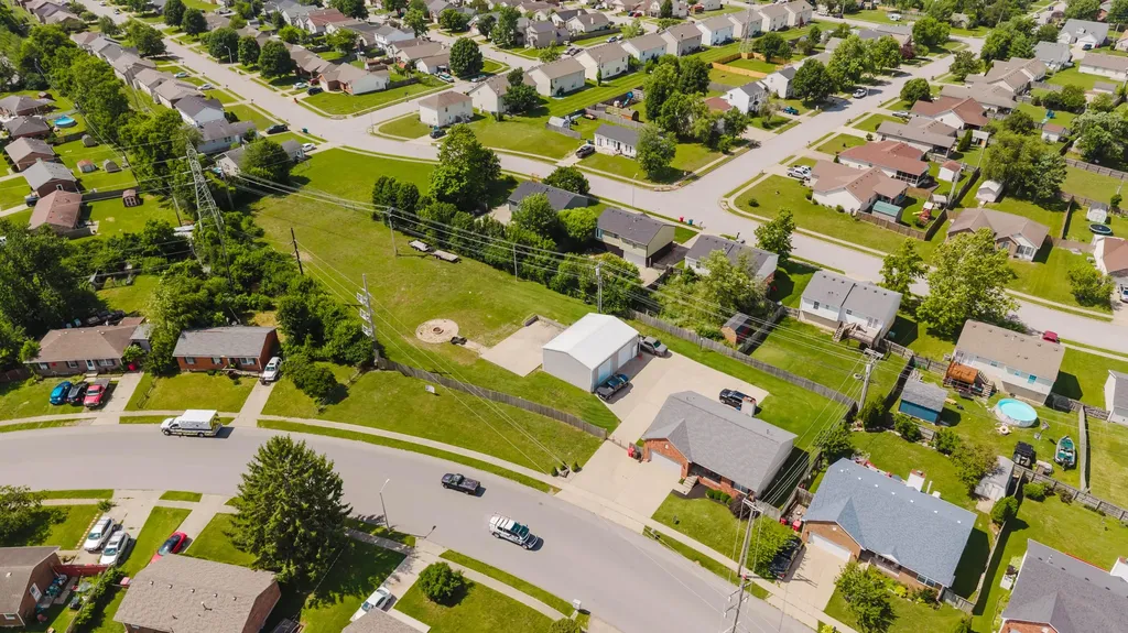 513 Edgewood Drive Nicholasville KY 40356