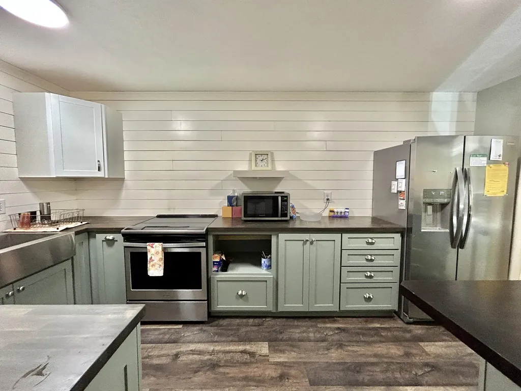 43-4 Woodson Bend Bronston KY 42518