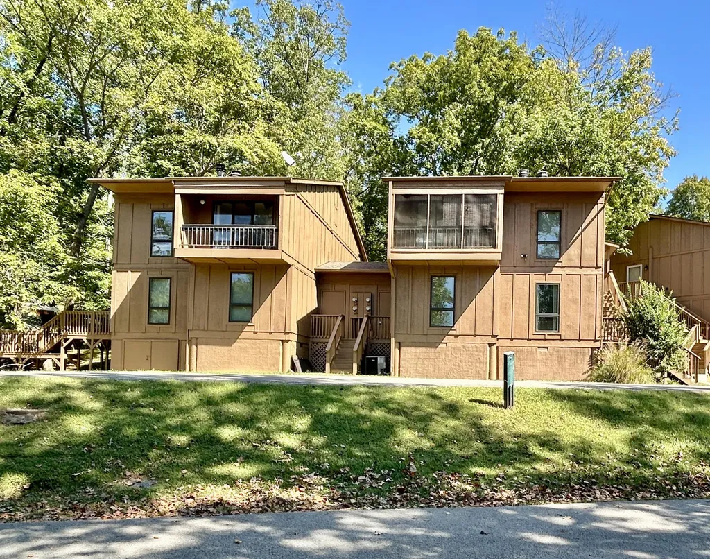 43-4 Woodson Bend Bronston KY 42518