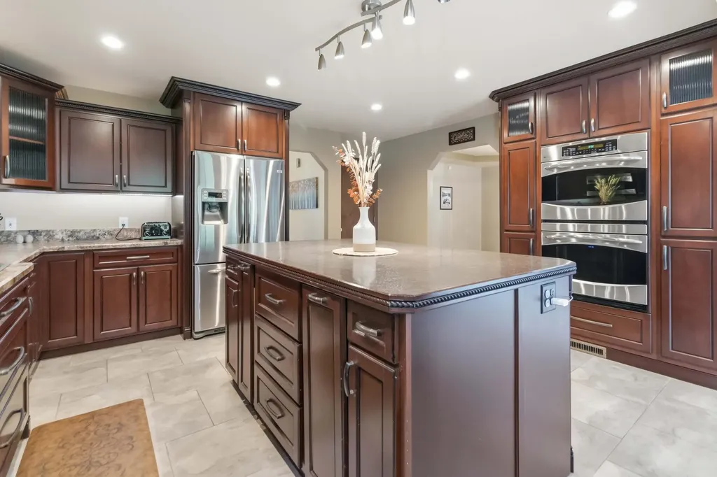 414 Lake Forest Drive Somerset KY 42503