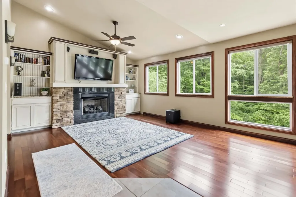 414 Lake Forest Drive Somerset KY 42503