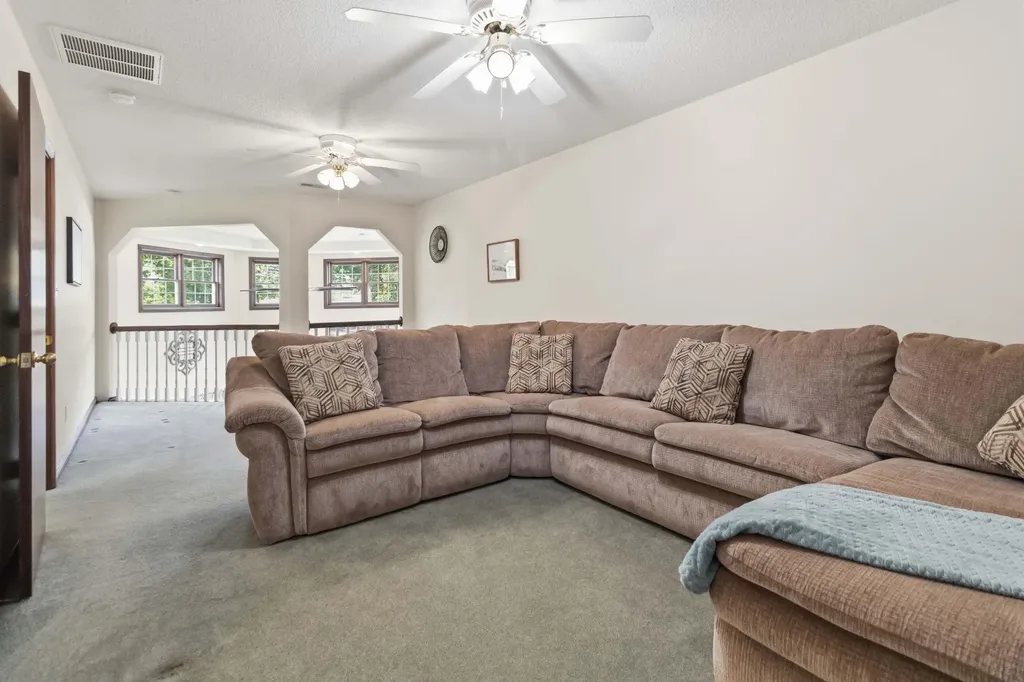 414 Lake Forest Drive Somerset KY 42503