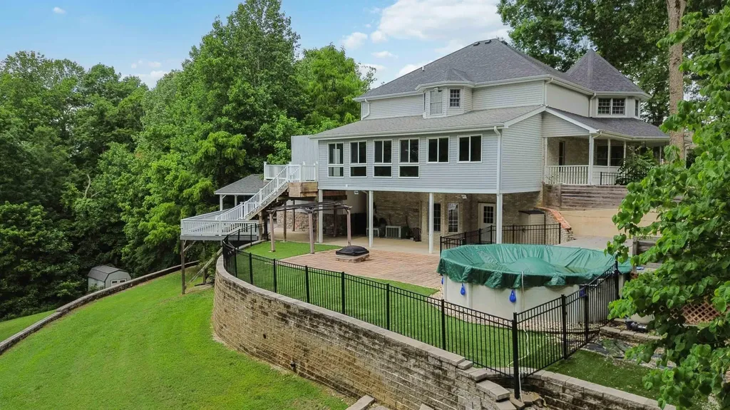414 Lake Forest Drive Somerset KY 42503