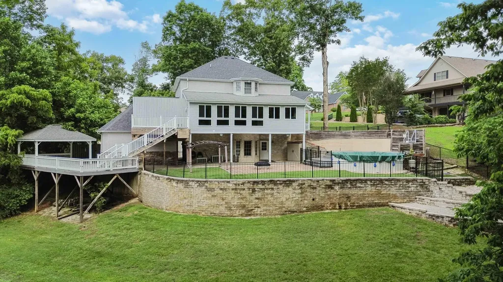 414 Lake Forest Drive Somerset KY 42503