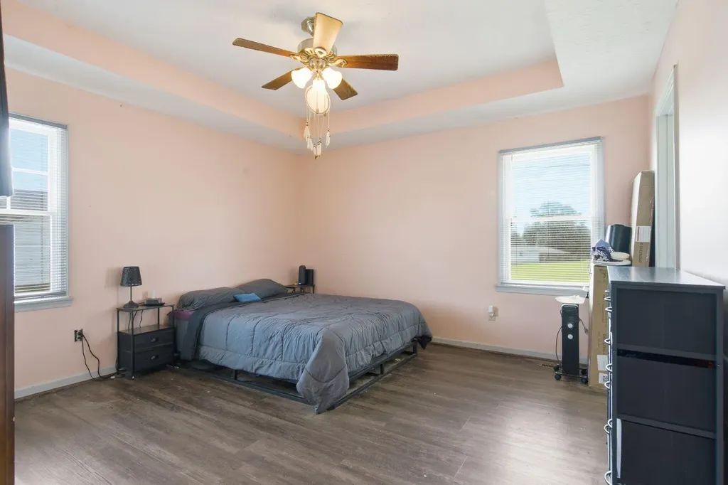 1041 Indian Trail Lawrenceburg KY 40342