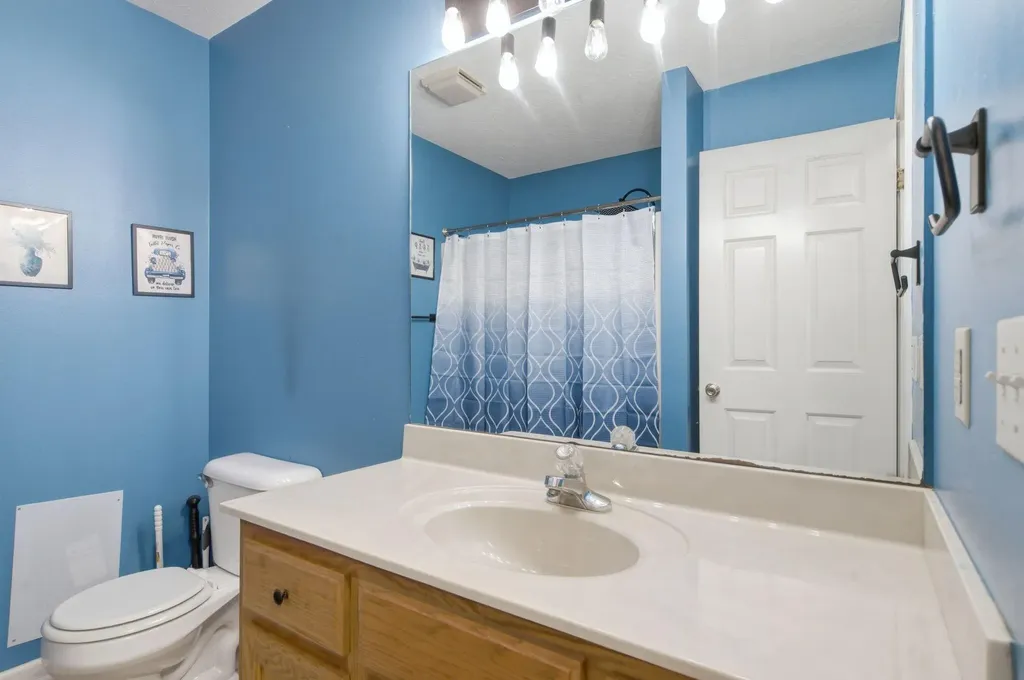 1041 Indian Trail Lawrenceburg KY 40342
