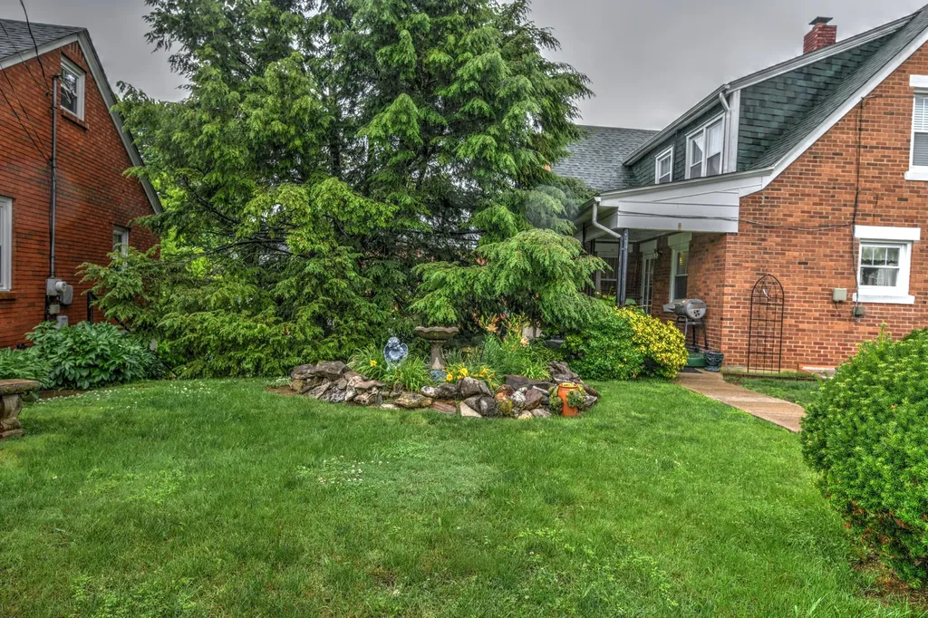 126 Crawford Avenue Somerset KY 42501