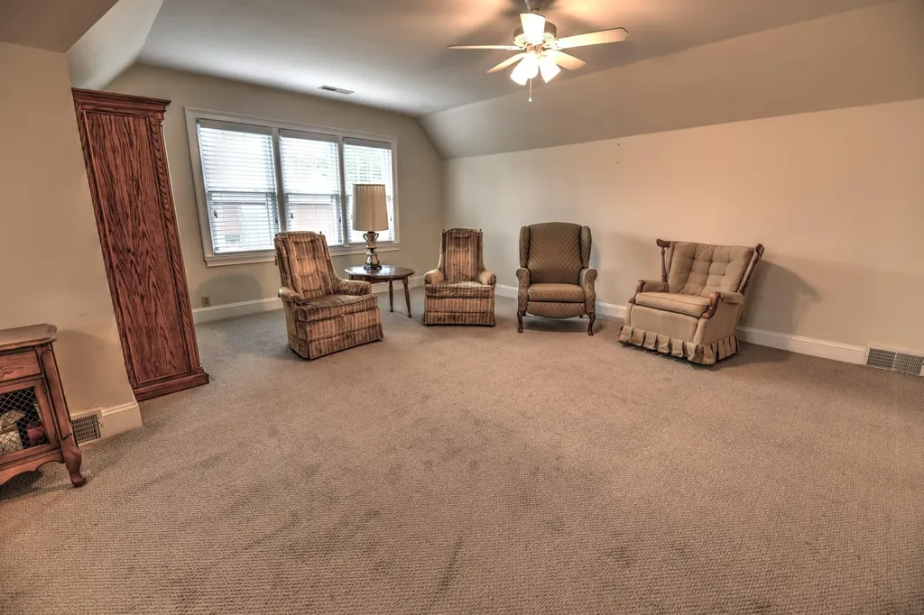 126 Crawford Avenue Somerset KY 42501