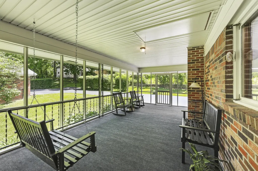 111 W North Street Carlisle KY 40311