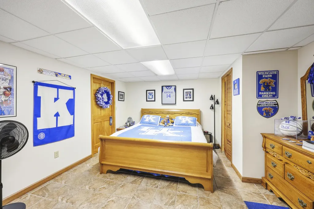 111 W North Street Carlisle KY 40311