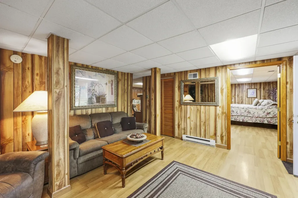 111 W North Street Carlisle KY 40311
