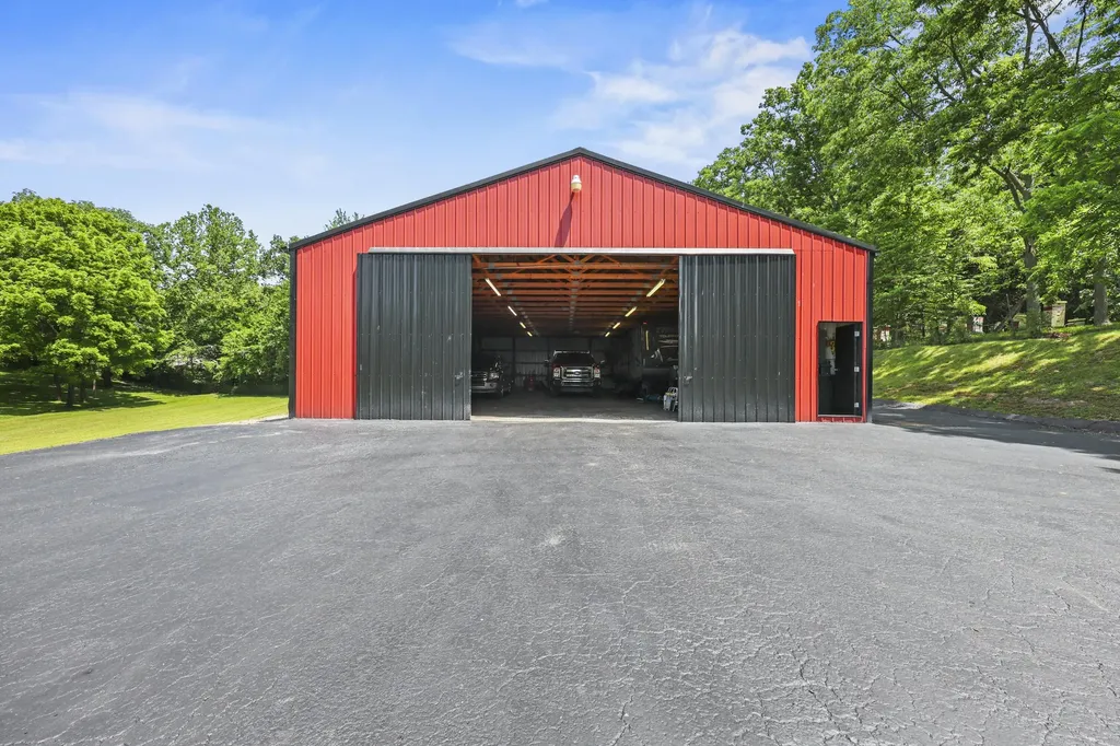 111 W North Street Carlisle KY 40311