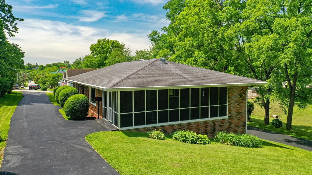 111 W North Street Carlisle KY 40311