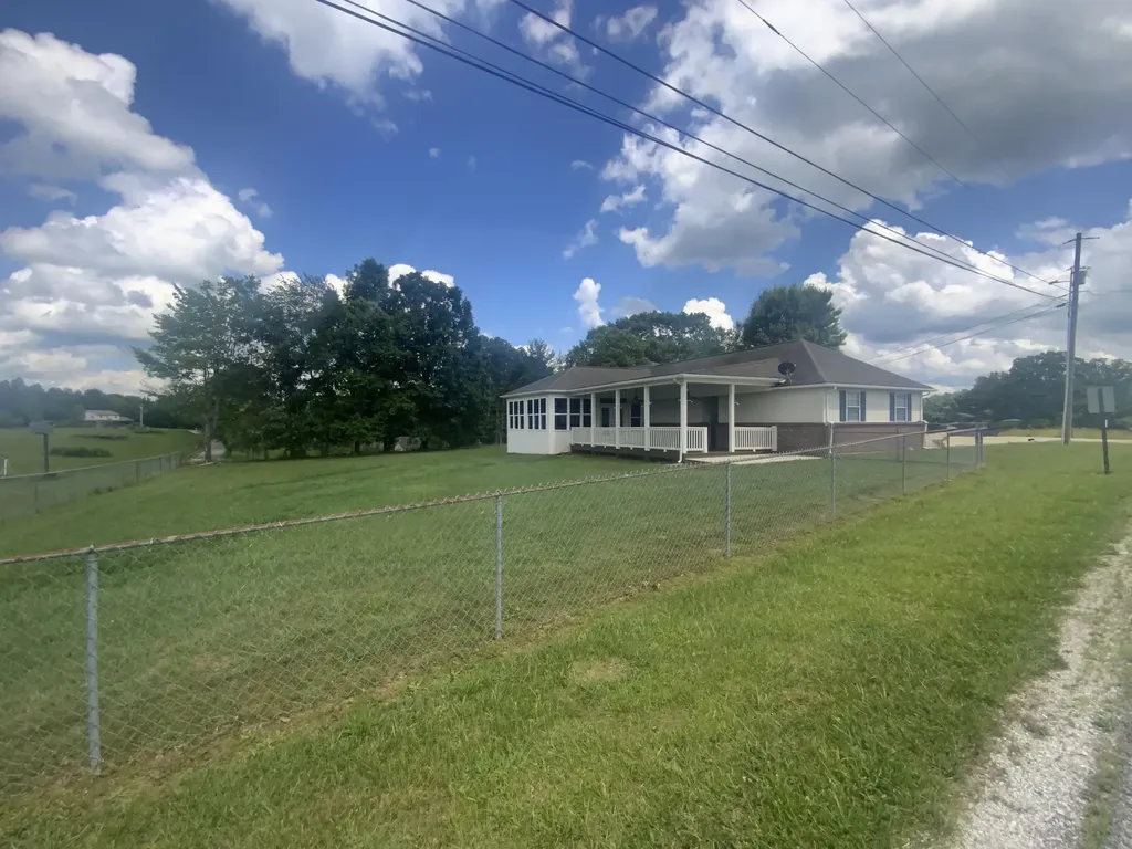 24 Heritage Strunk KY 42649