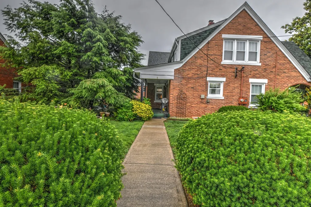 126 Crawford Avenue Somerset KY 42501