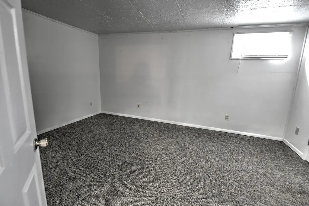 126 Crawford Avenue Somerset KY 42501