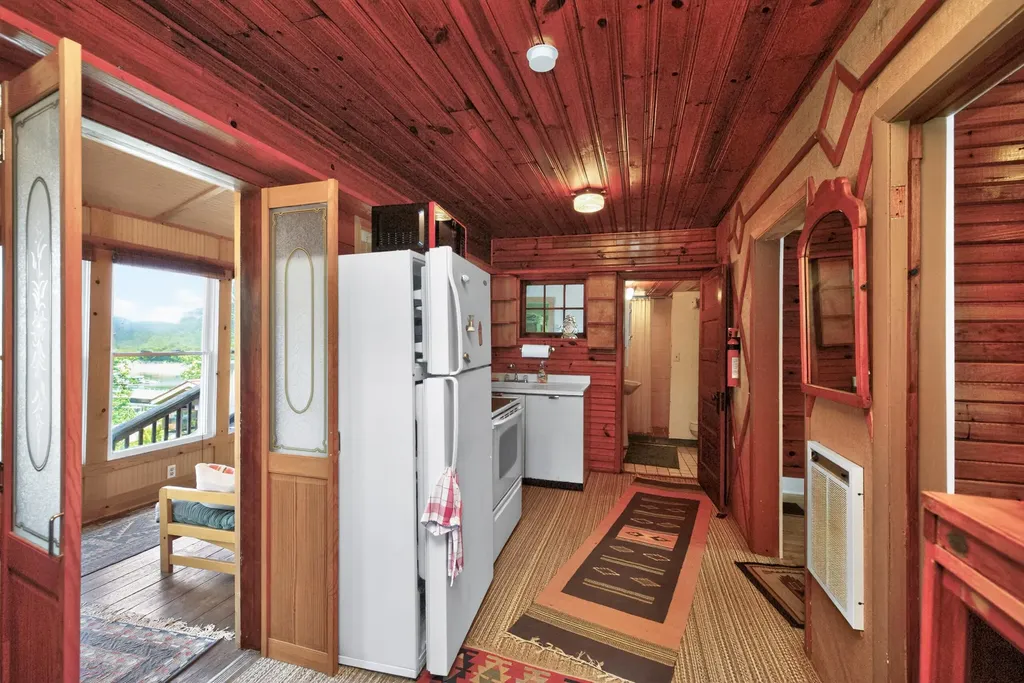 900 Hagers Camp Road Harrodsburg KY 40330