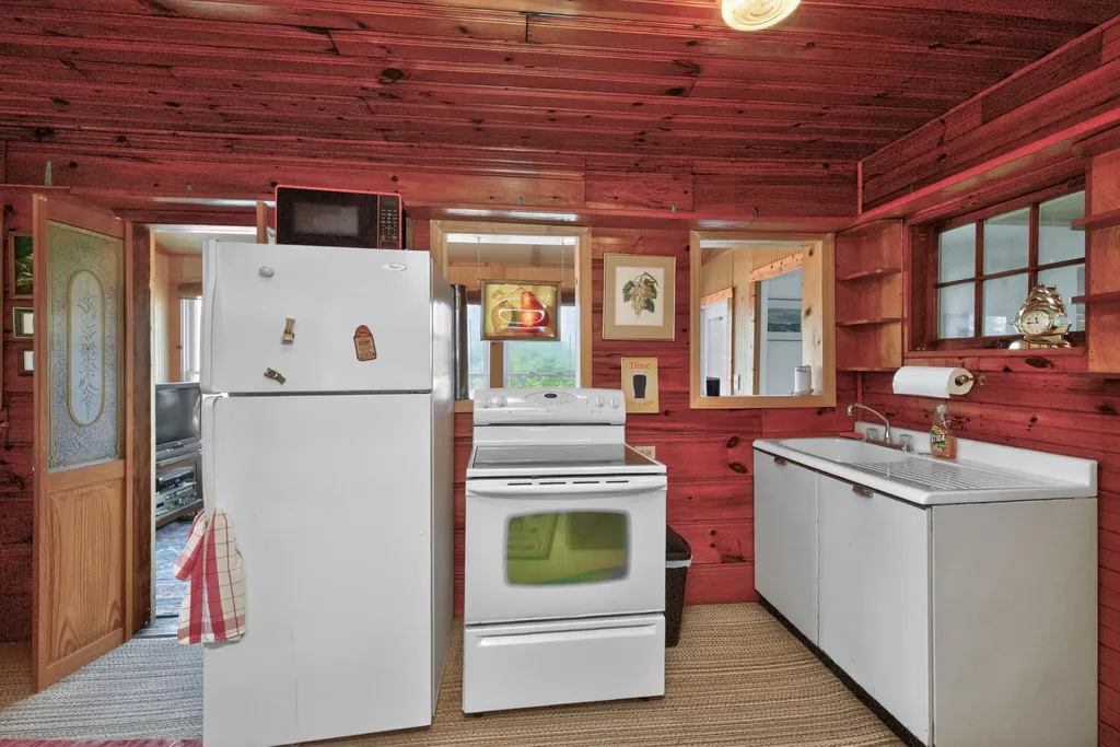 900 Hagers Camp Road Harrodsburg KY 40330