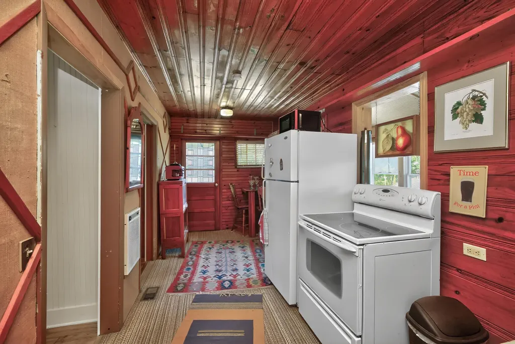 900 Hagers Camp Road Harrodsburg KY 40330