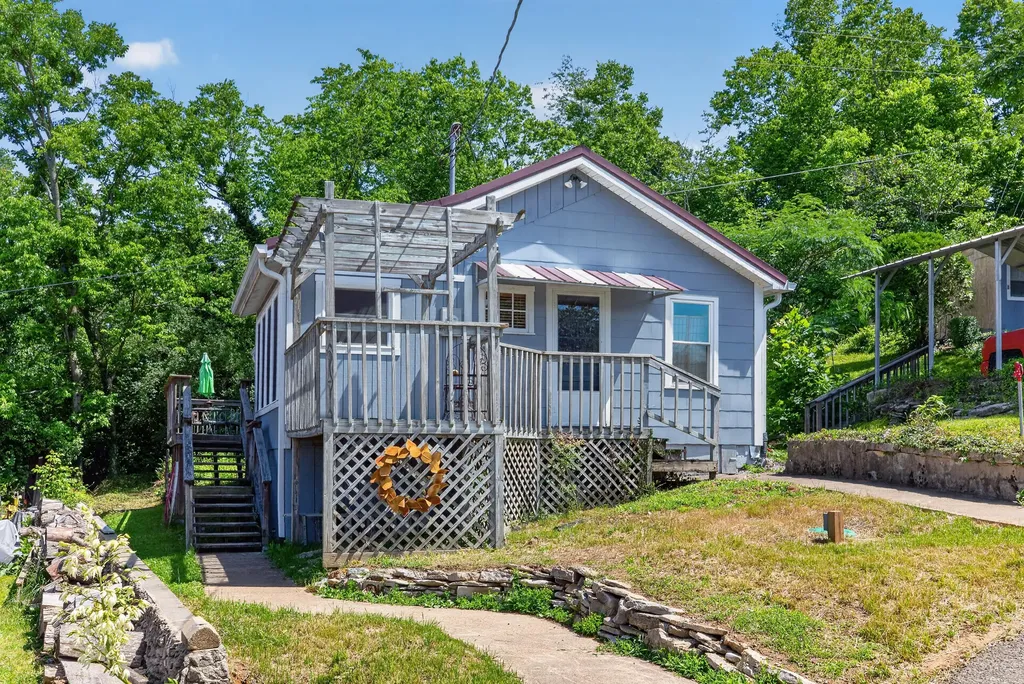 900 Hagers Camp Road Harrodsburg KY 40330