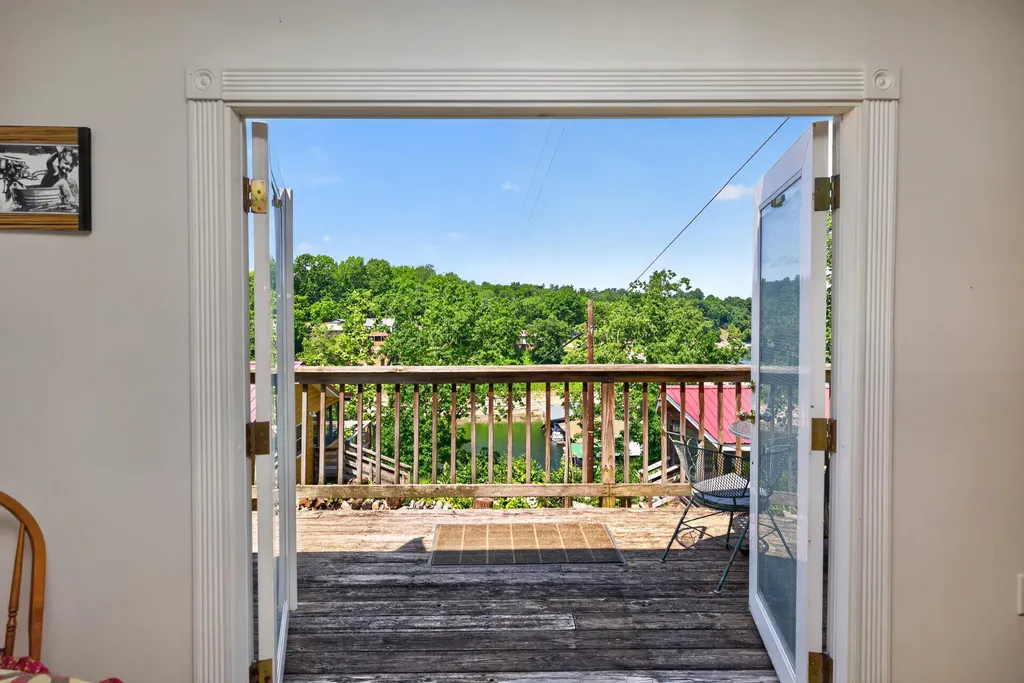 900 Hagers Camp Road Harrodsburg KY 40330