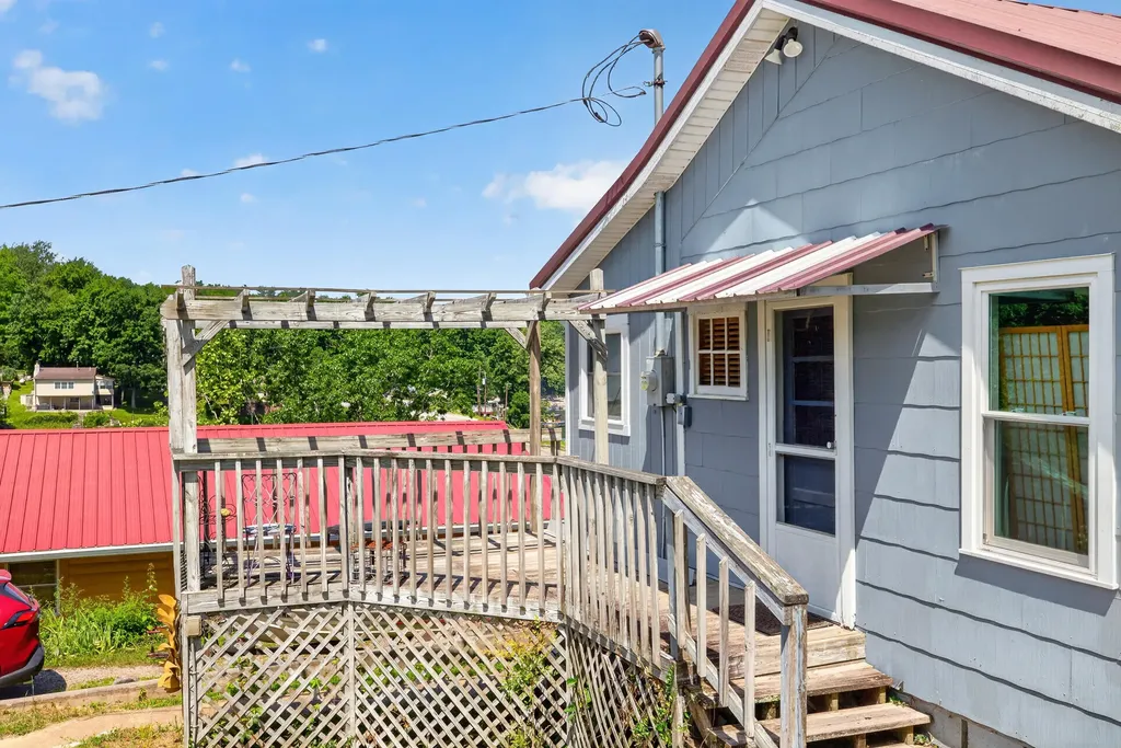 900 Hagers Camp Road Harrodsburg KY 40330