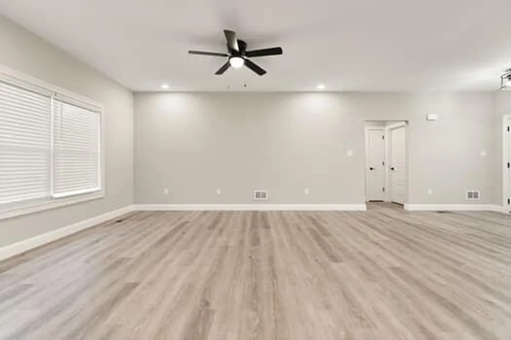 165 Central Park Avenue Berea KY 40403