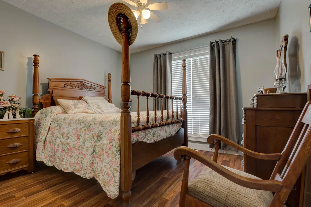 903 Equestrian Way Mt Sterling KY 40353