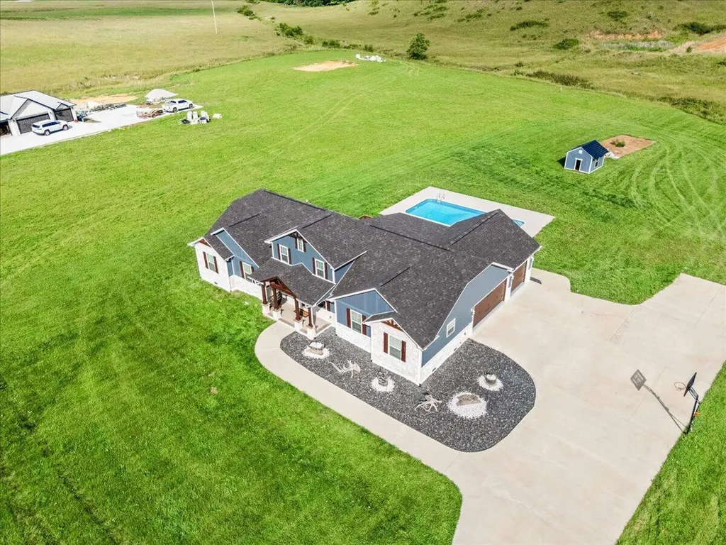 668 Slate Lick Road London KY 40741