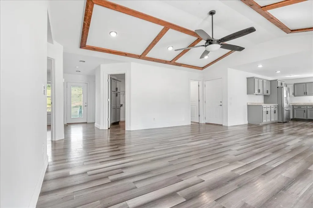 668 Slate Lick Road London KY 40741